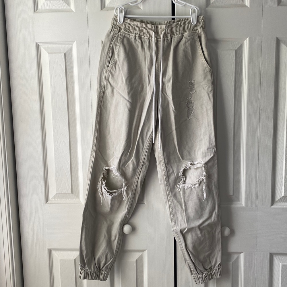 Forever 21 ripped khaki jeans